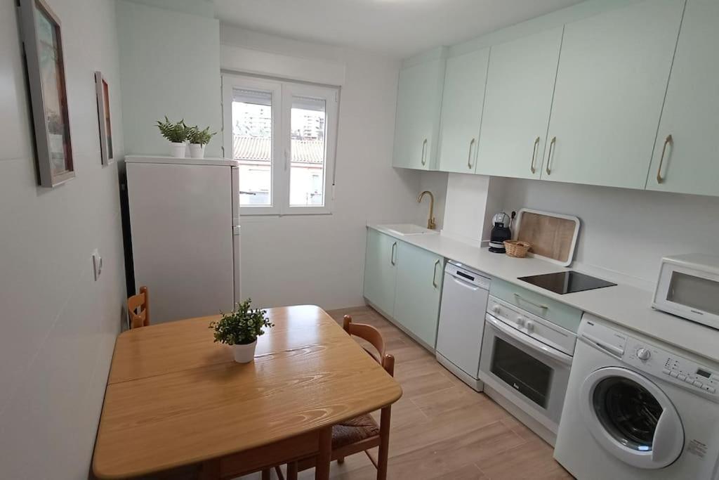 Apartament Acogedor Y Luminoso Piso Santander Zewnętrze zdjęcie